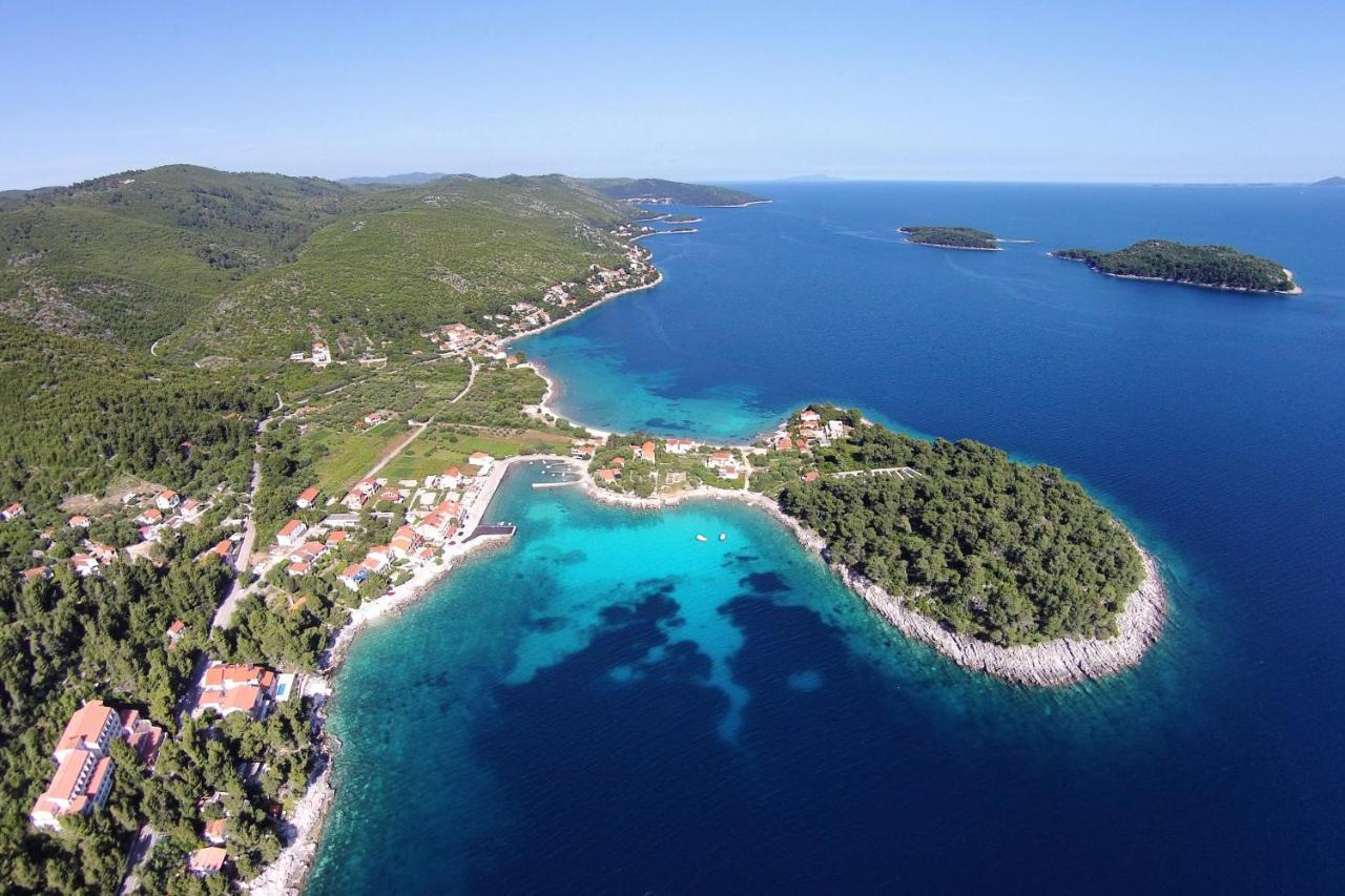 Apartments By The Sea Prizba, Korcula - 11069 Exterior foto